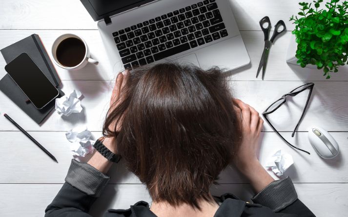 undgå moralsk stress i marketingbranchen